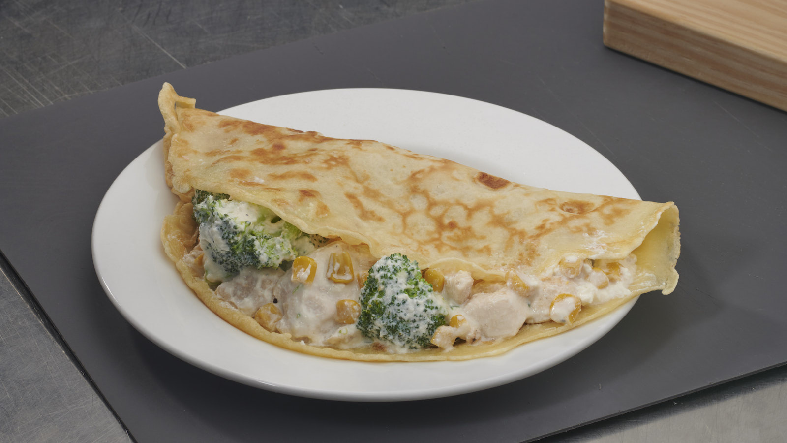 Hähnchen-Brokkoli-Füllung für Pfannkuchen • Die Küchenpartie mit peb