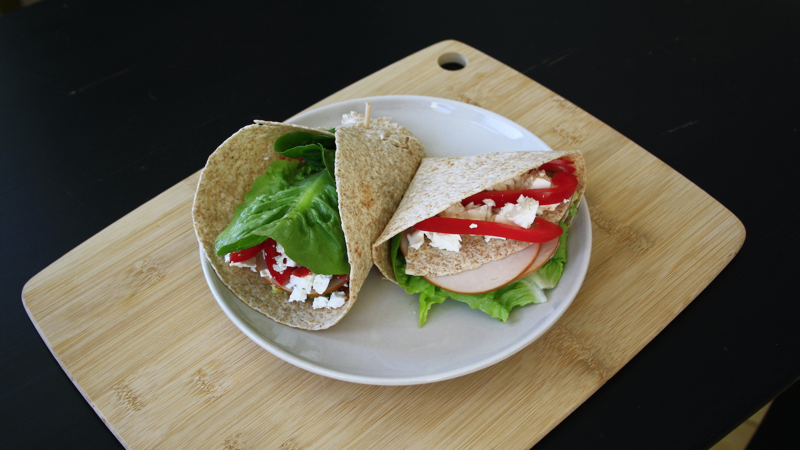 Wraps mit Putenwurst und Avocado • Die Küchenpartie mit peb